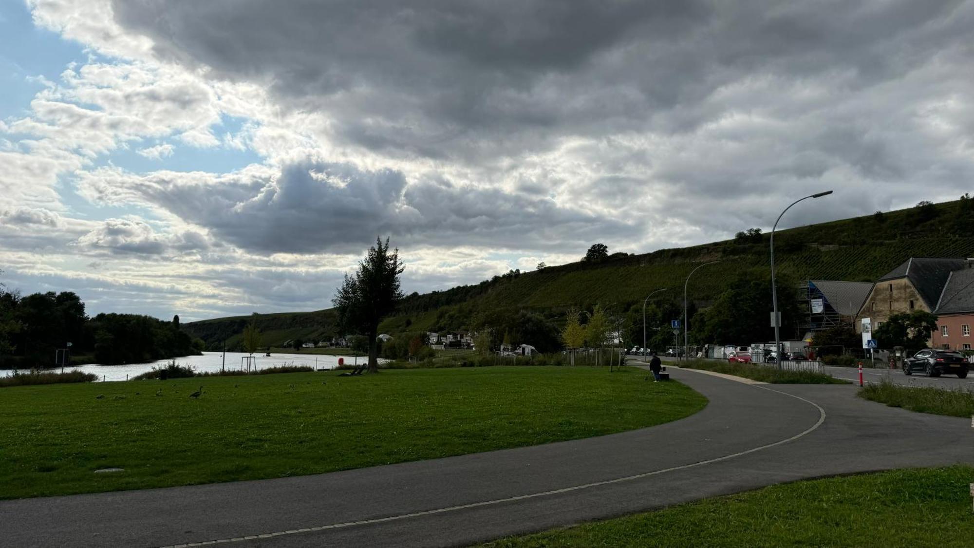 Hotel Whiteswan Ihnen Buitenkant foto